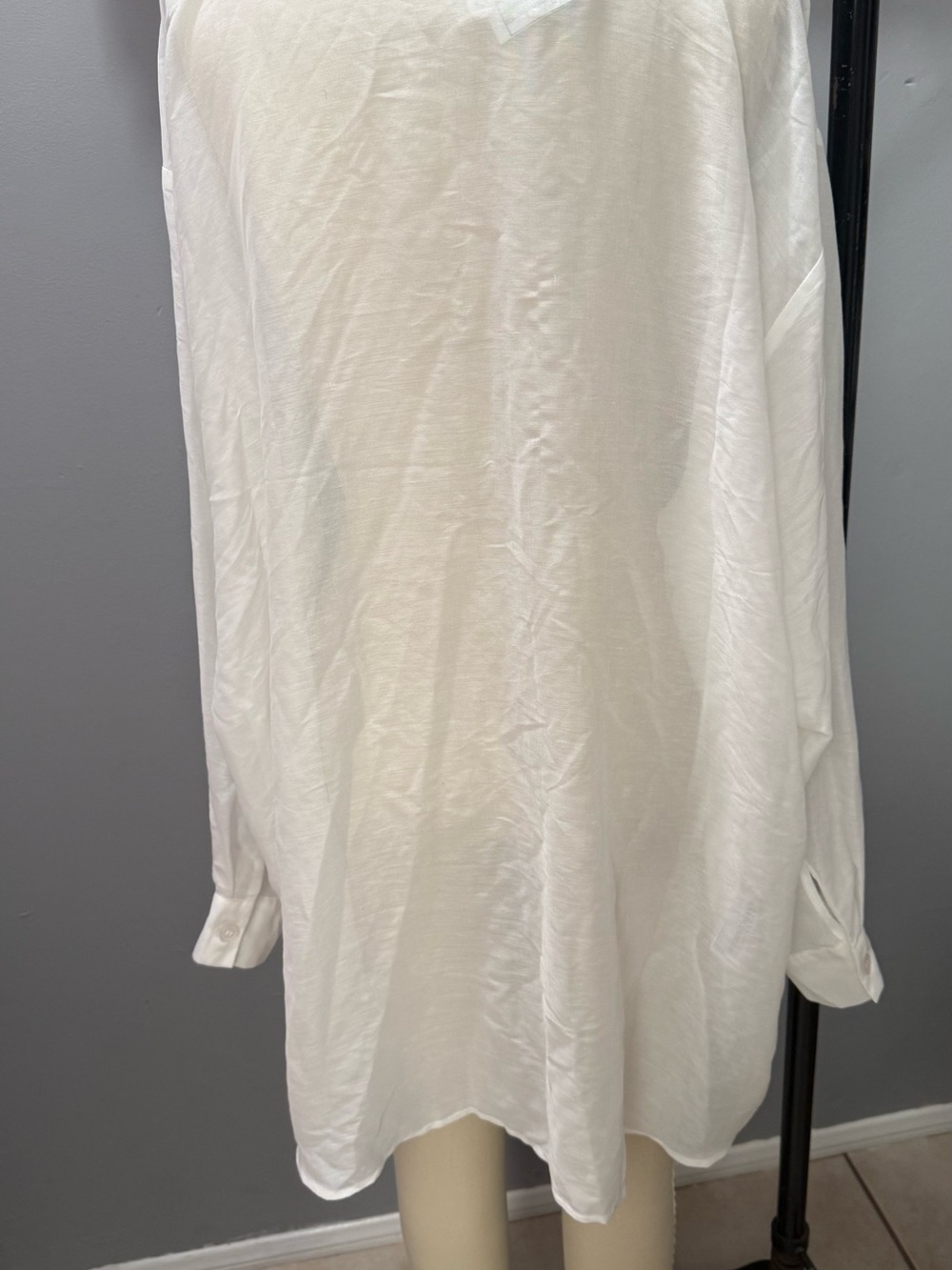 Forever 21 White Button-Up Swim Cover-Up Shirt - Picture 3 of 5
